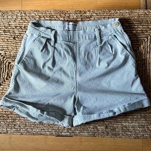 FRAME DENIM PLEATED CUFFED STRIPED SHORTS